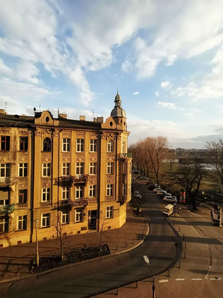 开云官网-英超赛程吃紧；萨克拉门托国王今夜扳平良机；更衣室稳定；细节决定成败的简单介绍