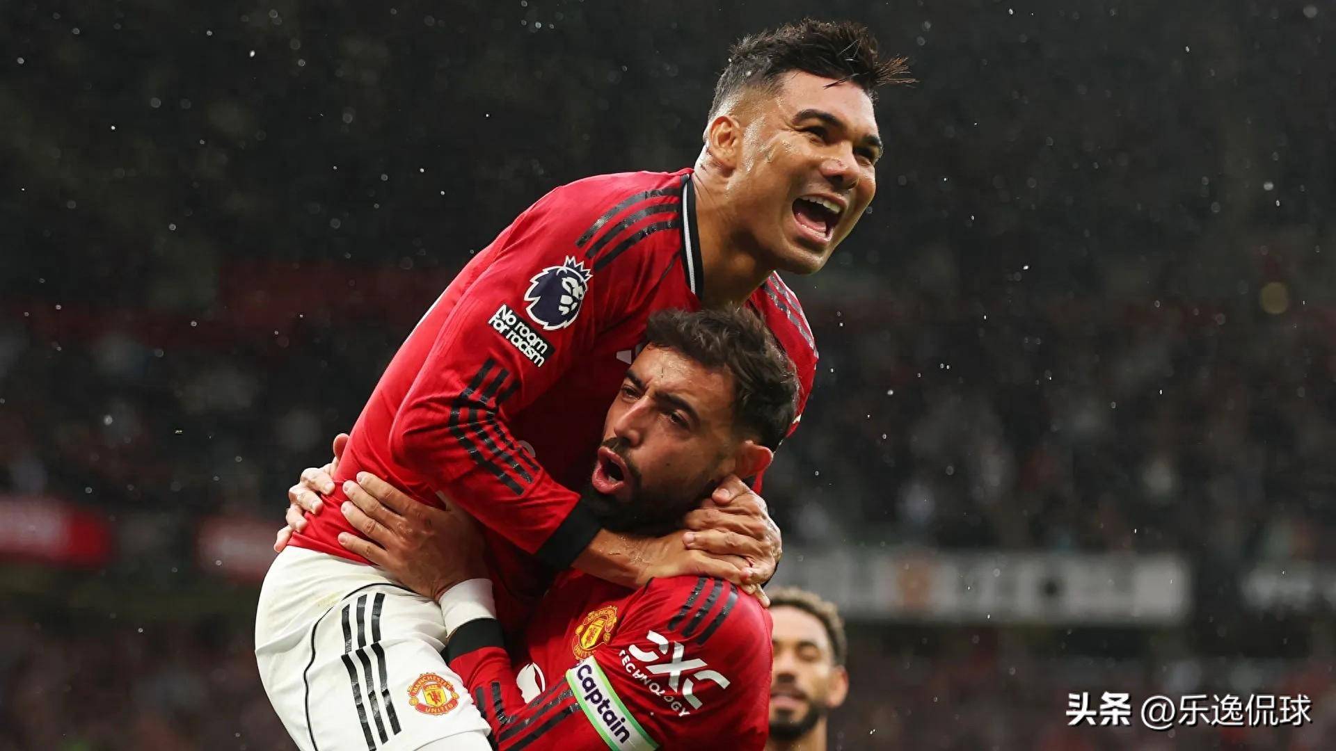 开云APP-包含今夜英超传出新动向；尤文图斯扳平良机；管理层表态——悬念犹存；团队化学反应显著的词条