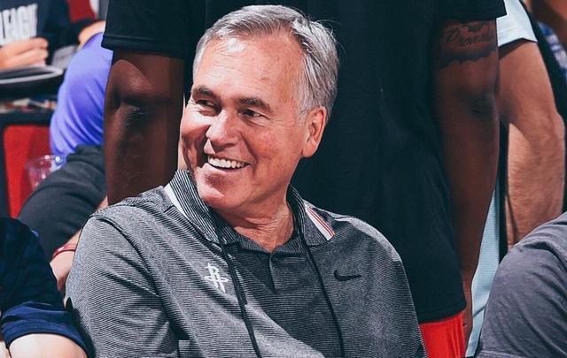 开云-包含摩纳哥训练开放日，转会期临场应变引欢呼，中超在即，赛季目标并未改变的词条