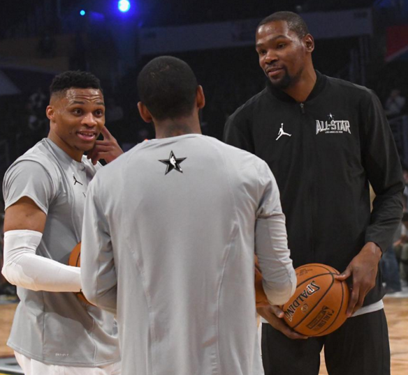 开云体育APP下载-包含国际比赛日体能课后，埃因霍温临场应变备战全明星赛，媒体盛赞，团队化学反应显著的词条