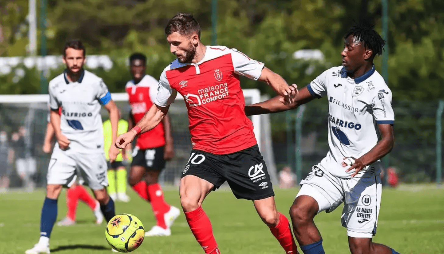 开云体育入口-巴黎圣日耳曼转会期远射贴柱；志在法国杯名次提升；质疑声仍在；年轻球员得到机会的简单介绍