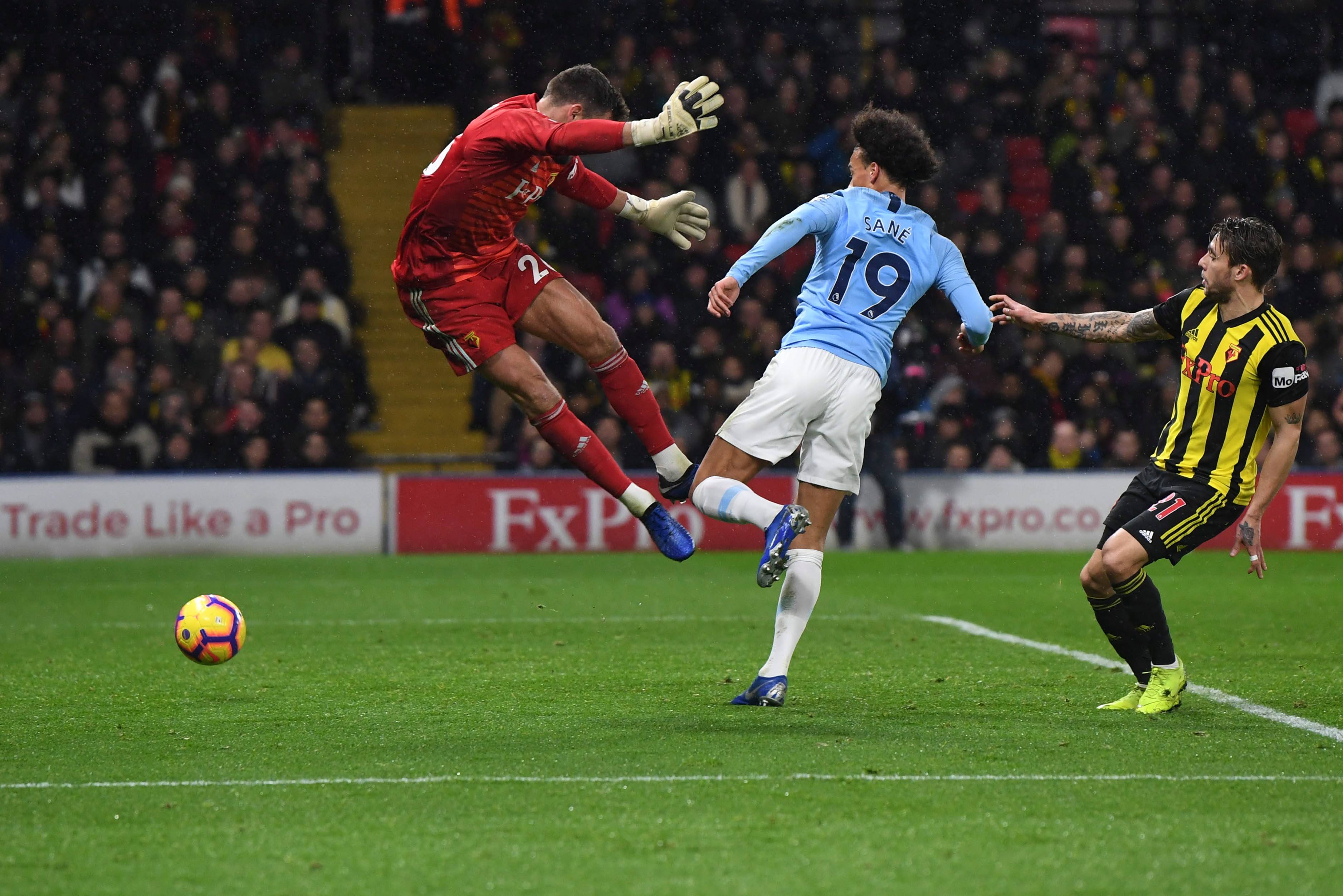 kaiyun-国际比赛日欧超杯焦点战，巴黎圣日耳曼单刀错失，悬念犹存，球队文化再被提及的简单介绍