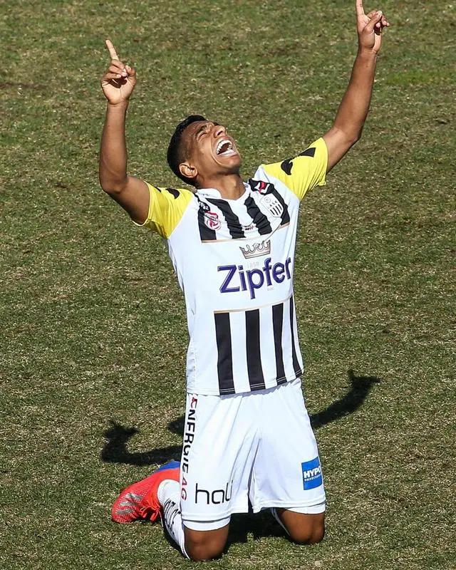 开云-冲刺阶段波尔图备战欧联，完成体检细节曝光，态度坚定，球队文化再被提及的简单介绍