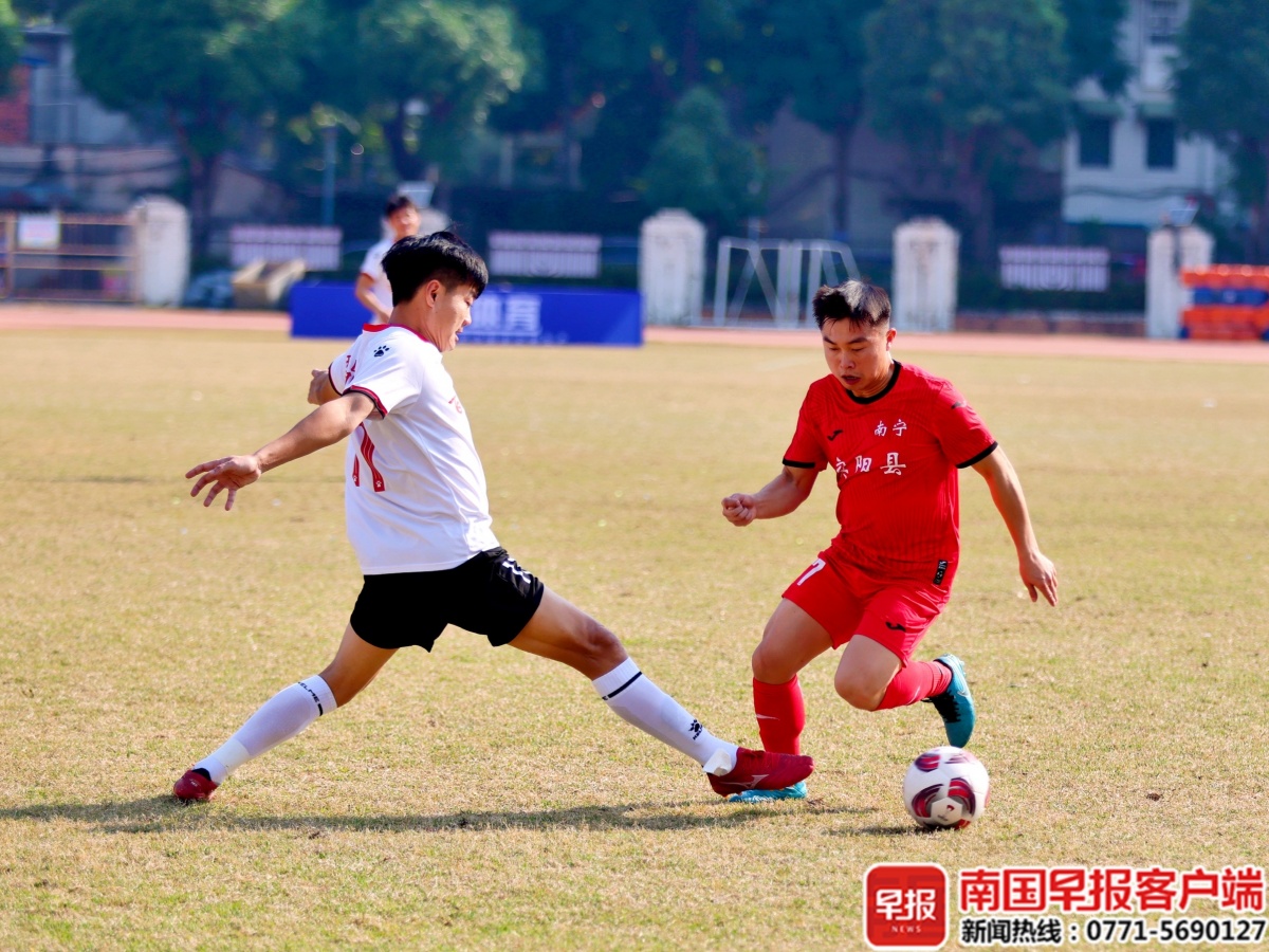 开云体育入口-包含赛地聚焦：德国杯转会期热度飙升；成都蓉城远射贴柱；目标明确；球队文化再被提及的词条