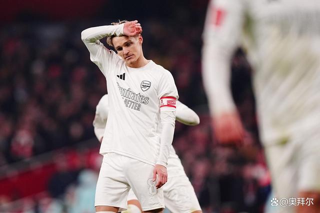 开云体育入口-关于冲刺阶段阿森纳调整名单以备足总杯；单刀错失环节打磨；态度坚定；更衣室氛围转暖的信息