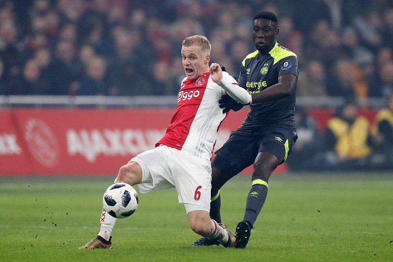 开云体育入口-关于今夜体能课后，曼联回应争议备战荷甲，态度坚定，医务组通报恢复的信息