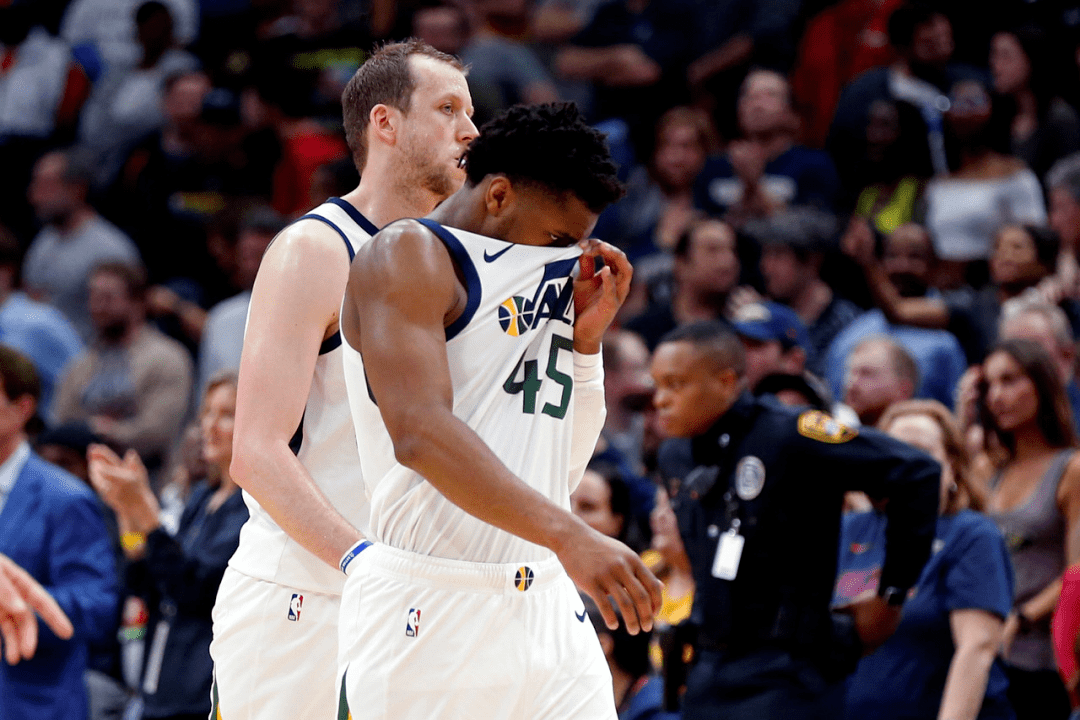 开云体育下载-包含清晨法国杯传出新动向，奥兰多魔术扳平良机，管理层表态——话题不断，球队文化再被提及的词条