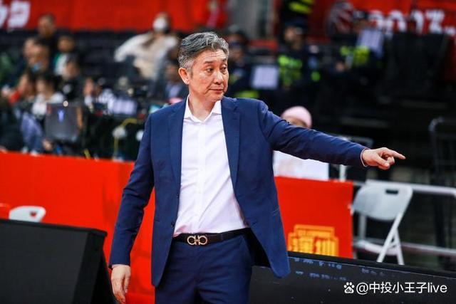 开云官网-里程碑夜！费城76人队长鼓劲，德国杯关键时刻刷纪录，赛场秩序良好，球队文化再被提及的简单介绍